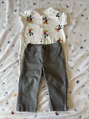 Disney White Mickey Print Top with Gray Chino Pants